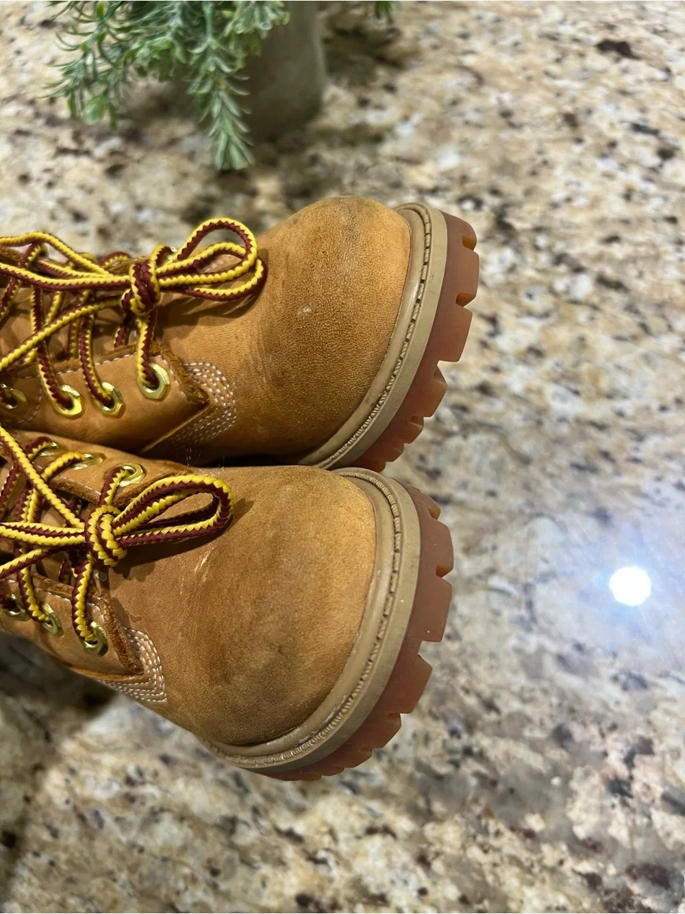 Timberland Tan and Brown Leather Boots with Rugged Sole 7 Toddler/Baby